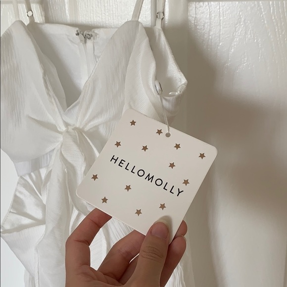 Hello Molly White Dress - Picture 8 of 9